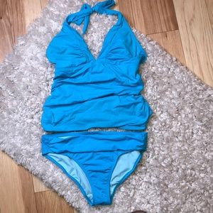 Athleta 2-piece halter ruched tank suit☀️